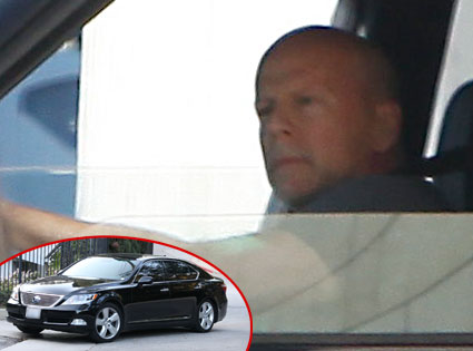 Bruce Willis, Ashton Kutcher Bruce Willis, Ashton Kutcher